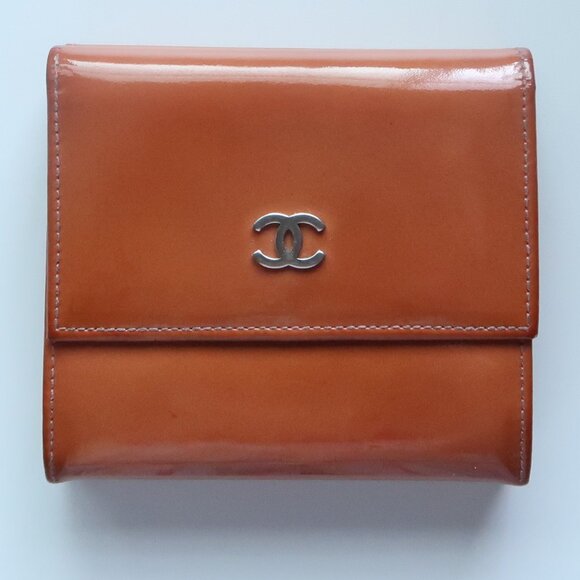 Chanel Orange Patent Leather Wallet Card Holder Silver CC Logo Luxury Designer - Picture 15 of 16